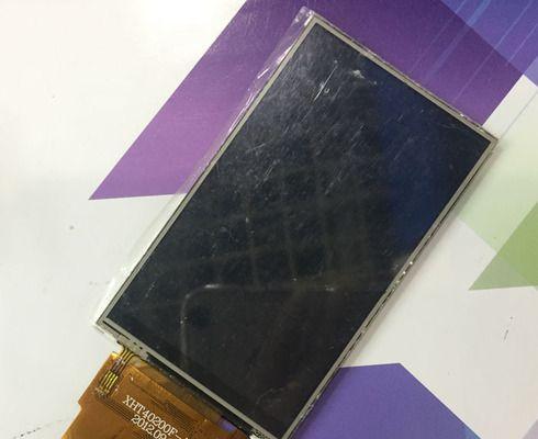 解决显示器屏幕出现十字线问题的方法（如何应对显示器屏幕上出现的十字线情况）