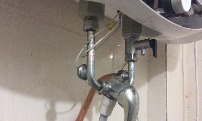 热水器管道阀门打开方法（简单实用的操作指南）