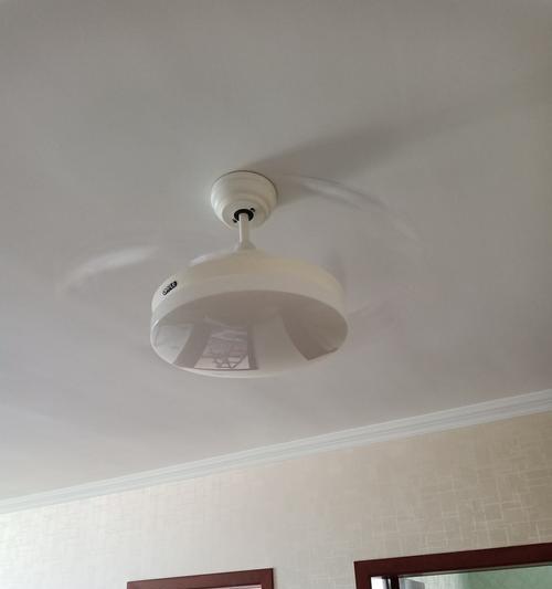 厨房灯具损坏维修指南（专业人士教你如何修复厨房灯具故障）