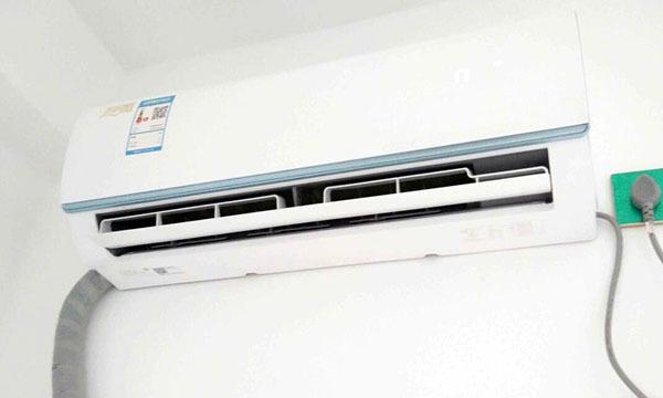 空调突然不制冷原因是什么？如何快速排查解决？