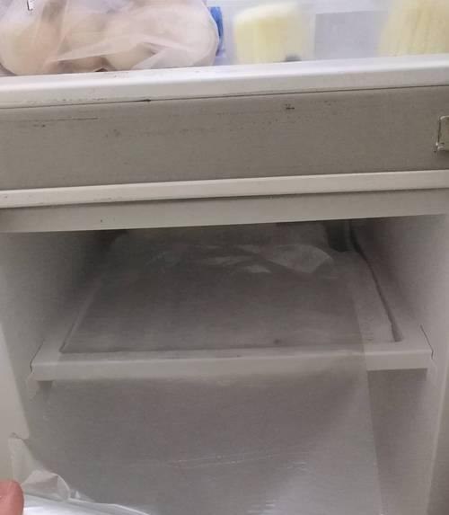 冰柜里冻冰了怎么办？有效解决方法是什么？