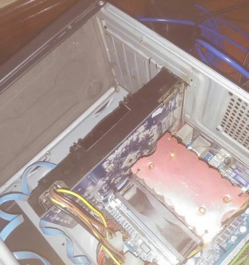 电脑机箱老化如何清理内存？