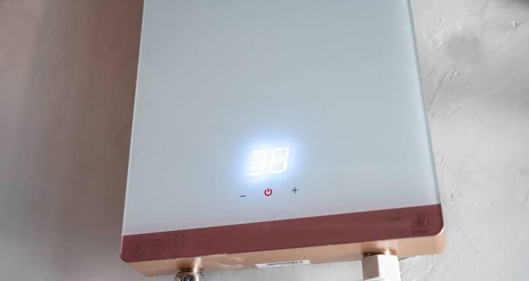 顺麦热水器调节水温的方法是什么？是否容易操作？
