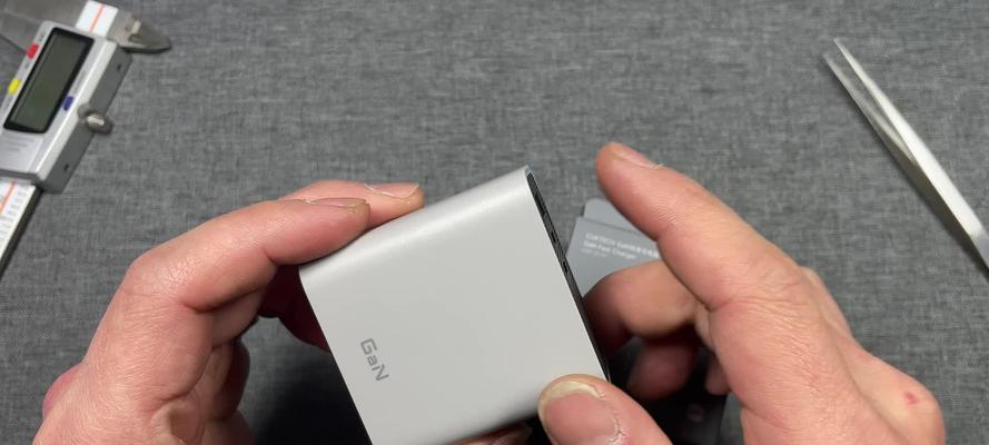 氮化镓充电器纹波标准是什么？纹波对充电有何影响？