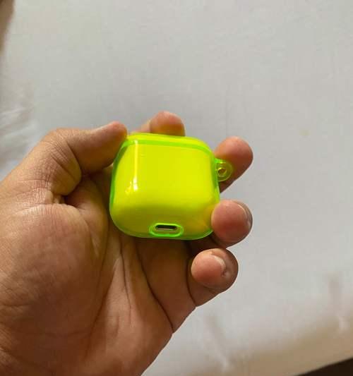 手机支架墙上充电器的正确使用方法是什么？