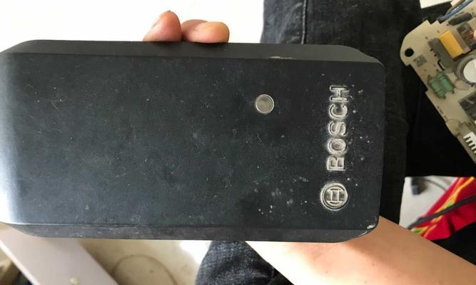 博世充电器c是什么意思？指示灯C代表什么？