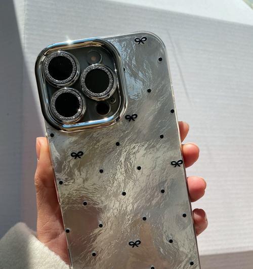 苹果手机壳无银边设计有何特点？