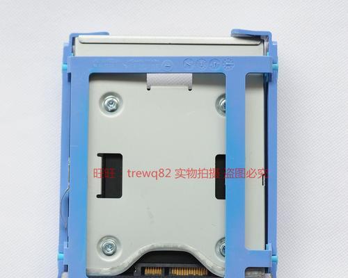 铁头固态硬盘架拆卸方法是什么？