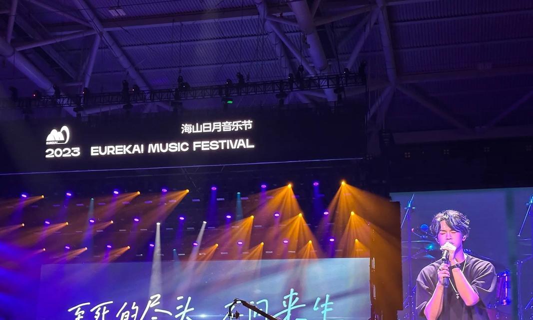 哪些音乐容易让人在看电视时感动落泪？如何找到这些音乐？