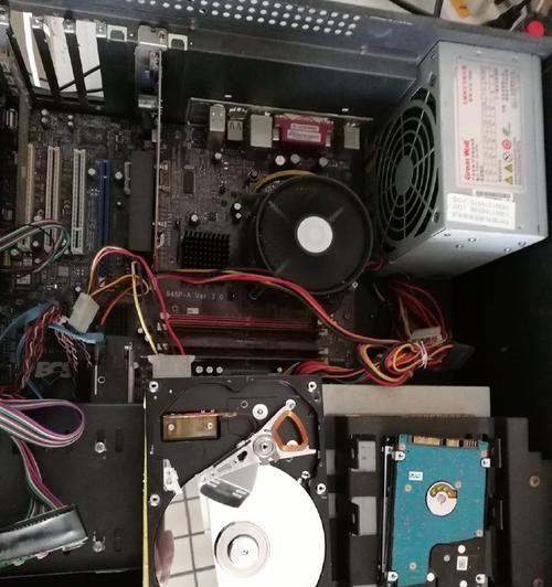 机械硬盘保存实况照片的正确方法是什么？