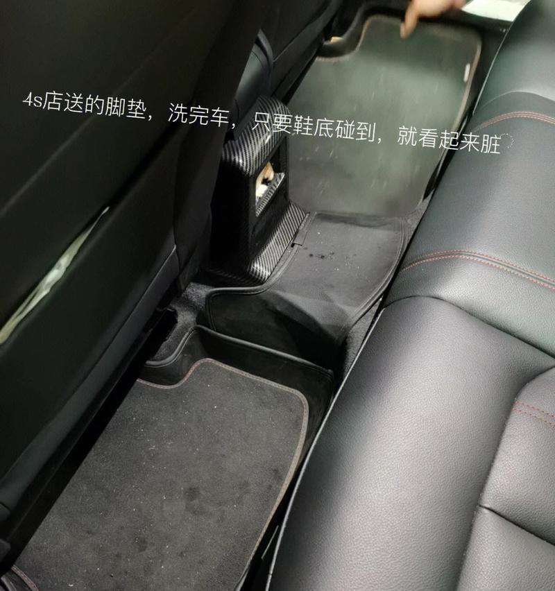 后排数据线挂钩拆卸方法是什么？拆卸过程中需要注意什么？