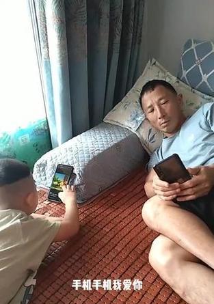 用手机玩射击游戏的人为何让人佩服？如何提升手机射击体验？