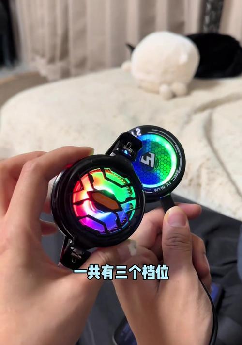 武影子散热器的软件使用方法是什么？如何通过软件控制散热效果？