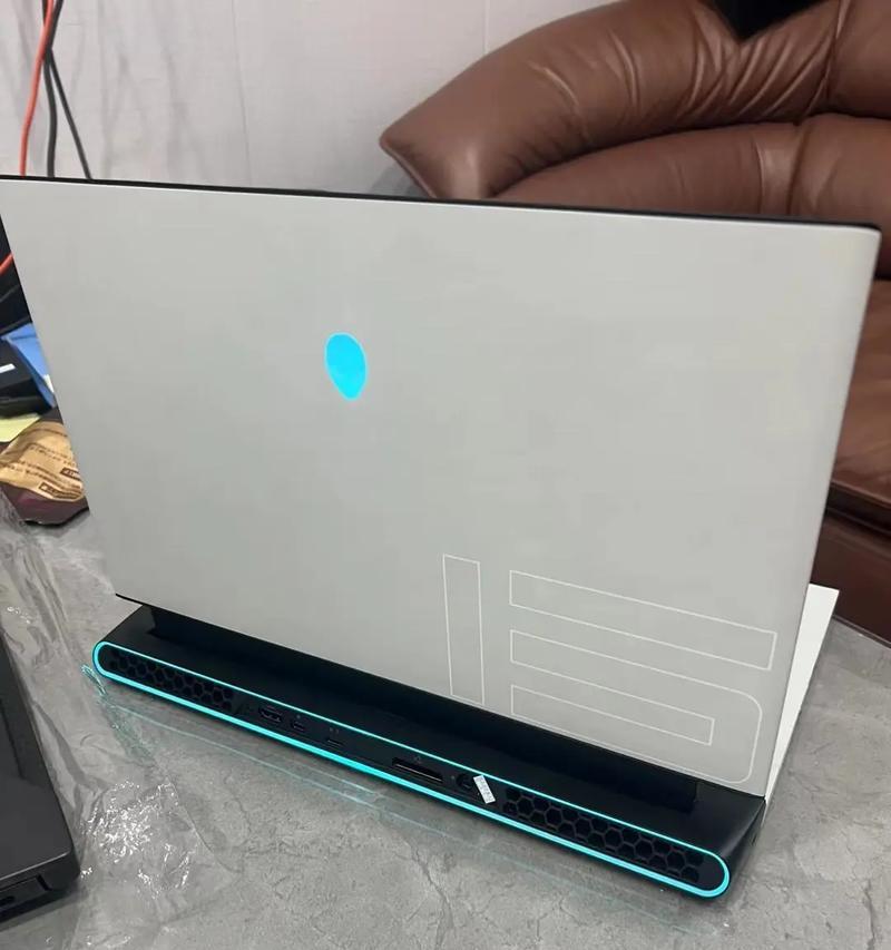 揭秘戴尔外星人为什么那么贵（消费升级）